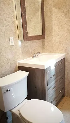 Rented by Winzone Realty Inc | media 36