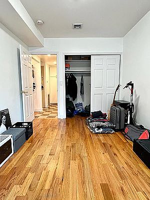 3rd image of 28-01 33rd Ave #2R