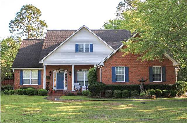 1st image of 5 Timberwood Ct