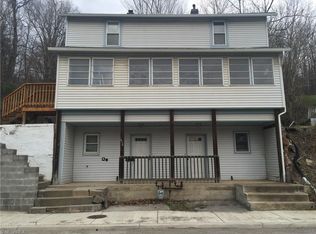 614 E Wood St, Lowellville, OH 44436