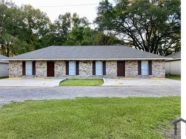 15049 Tall Tines Dr, Hammond, LA 70401