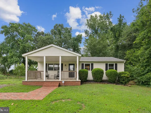 39163 Birch Manor Dr, Mechanicsville, MD 20659