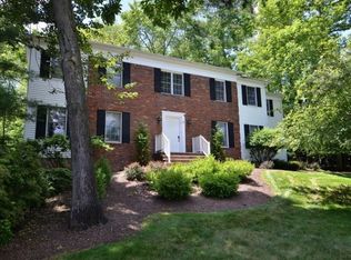 7 Indian Trail Rd, Randolph, NJ 07869