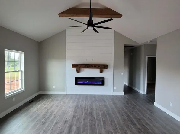 540 Fox Creek Road, Rogersville, MO 65742