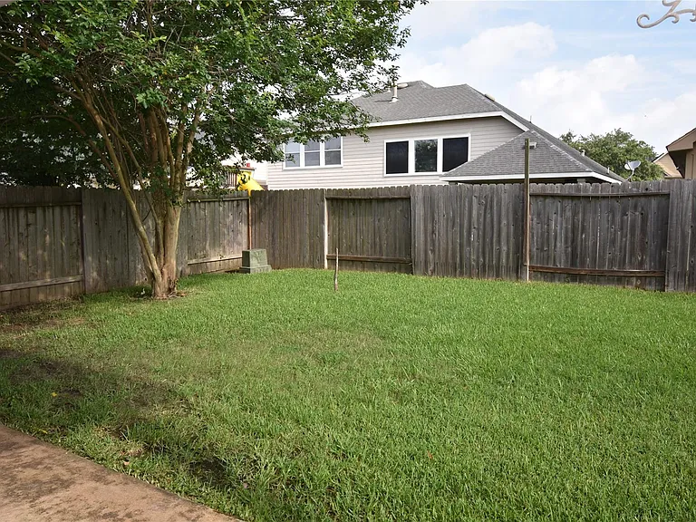 9518 Brackenton Crest Dr — Photo 15