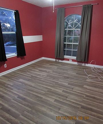 5th image of 8618 Timber Pl