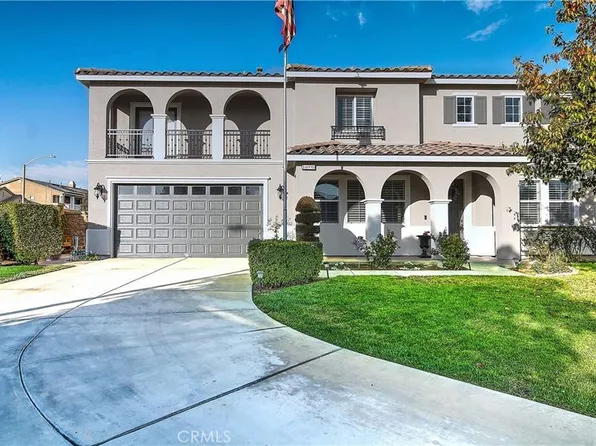 14098 Silent Stream Ct, Corona, CA 92880