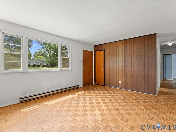 5th image of 1810 Convair Ln