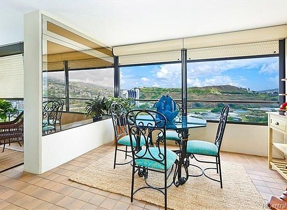 Bring the outdoors in and enjoy a marvelous covered lanai looking out towards Punchbowl.  If you are a sports fan, Roosevelt High School's field is in the distance - but no worries, this unit is up high and out of range of the night lights!