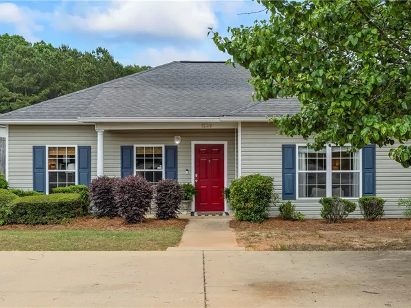 1989 Longview Ct, Auburn, AL 36832