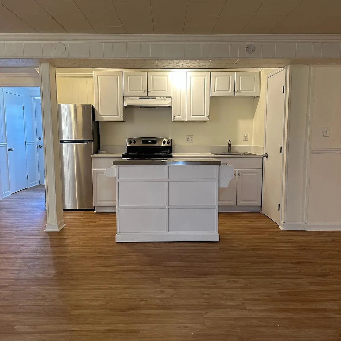 1 bed, $1,650 — Photo 3