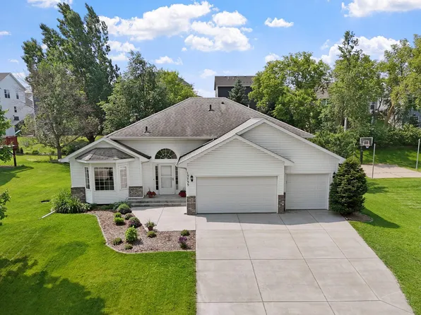 13735 57th Ave N, Plymouth, MN 55446