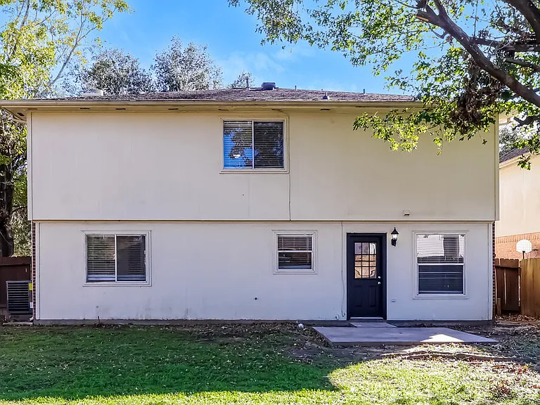 18823 Timber Spring Dr — Photo 17