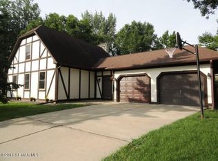 200 6th St NE, Byron, MN 55920