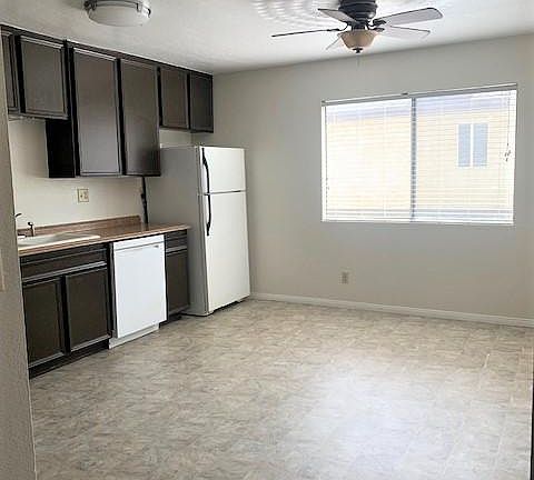 3rd image of 539 E Ridgecrest Blvd APT L