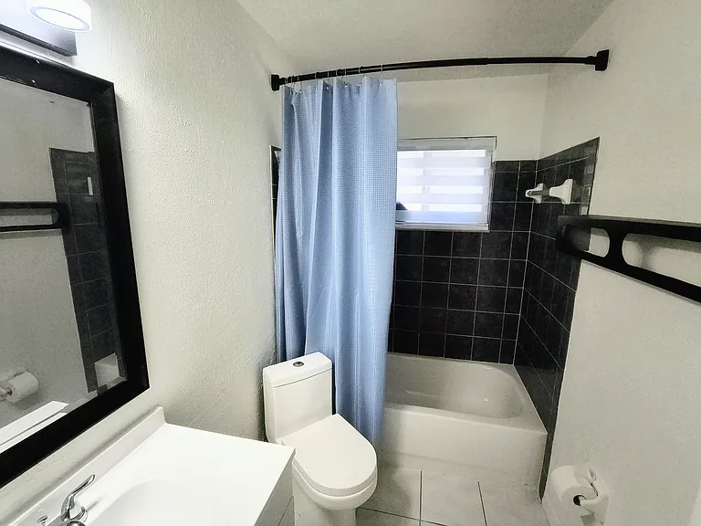 412 Via Salerno Ct — Photo 10