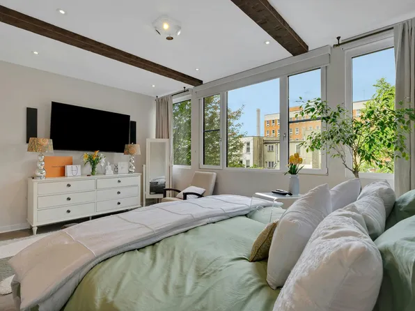 316 Park Avenue image 22 of 47