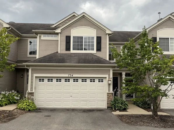 734 S Jade Ln, Round Lake, IL 60073