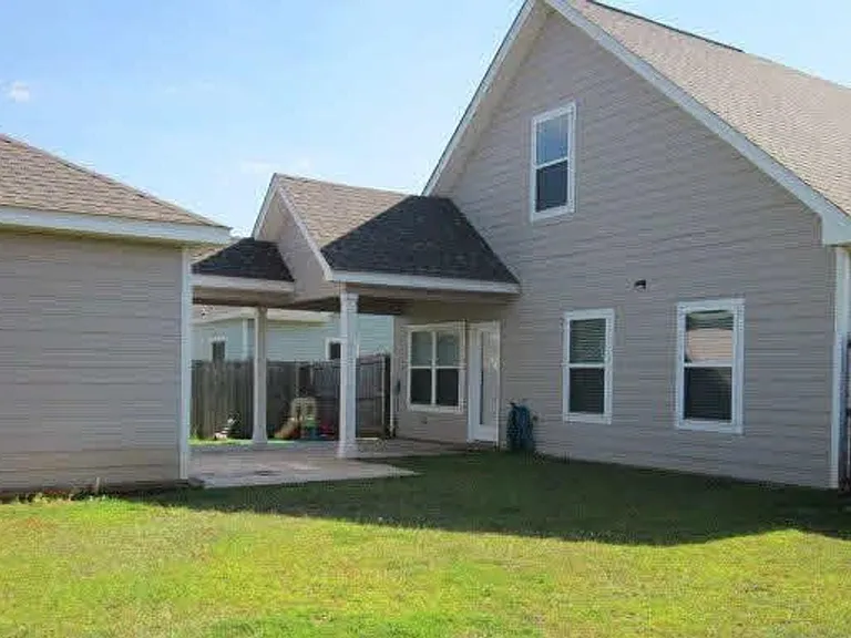 23946 Devonfield Ln — Photo 22