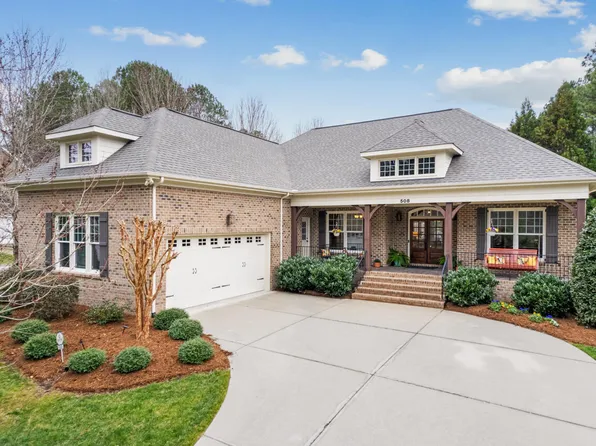 508 Oxfordshire Ln, Chapel Hill, NC 27517