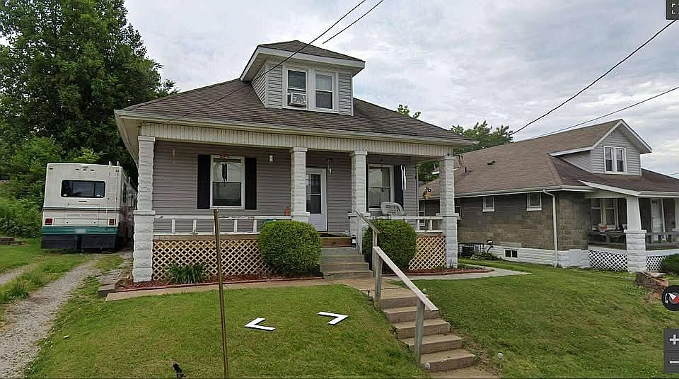 1st image of 1316 W Lincoln St