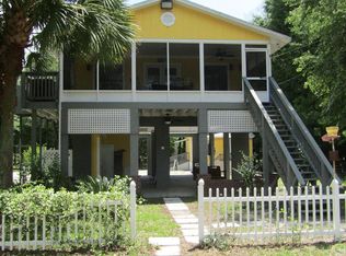 2129 NW 82nd Ter, Bell, FL 32619