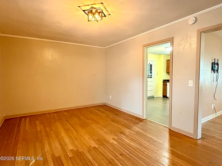 4037 Conga St — Photo 8