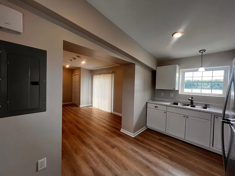 20 Marina Dr — Photo 5