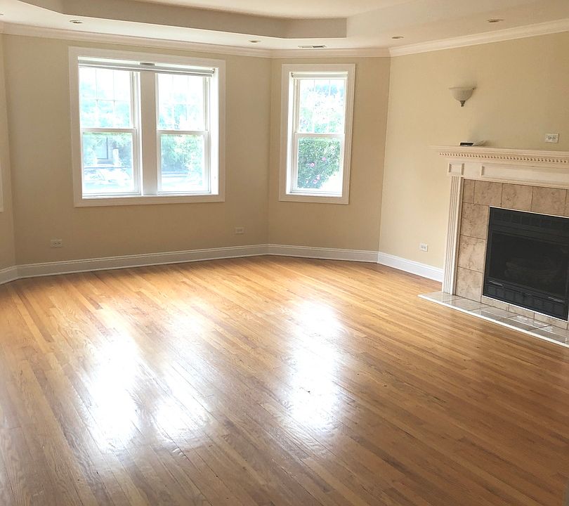 1st image of 6234 N Sacramento Ave APT 1