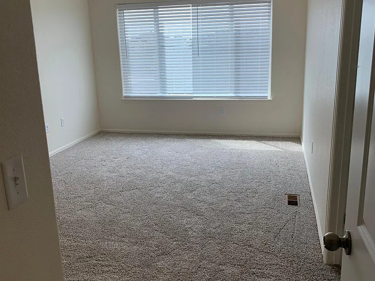 927 Ponderosa Dr — Photo 7