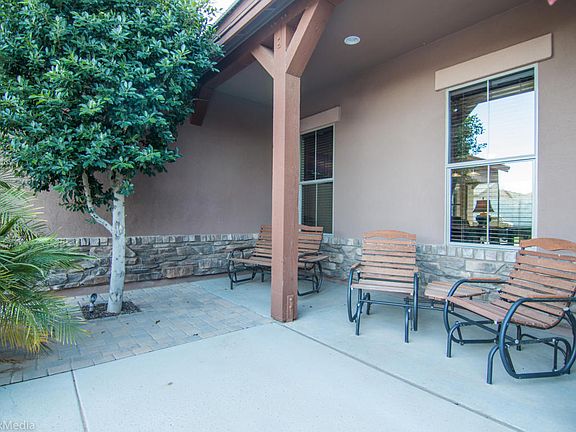 5th image of 3237 E Melody Dr