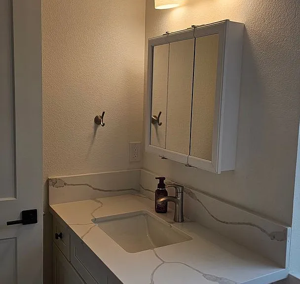 376 Marna Dr — Photo 14