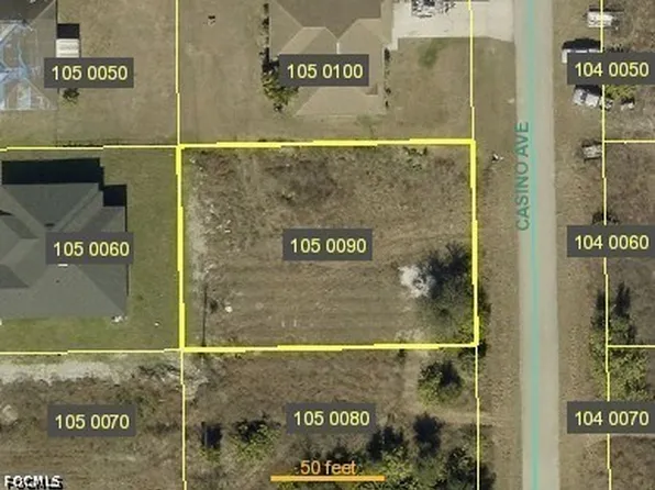 813 Casino Ave, Lehigh Acres, FL 33971