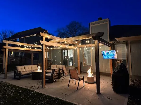 14933 K St, Omaha, NE 68137