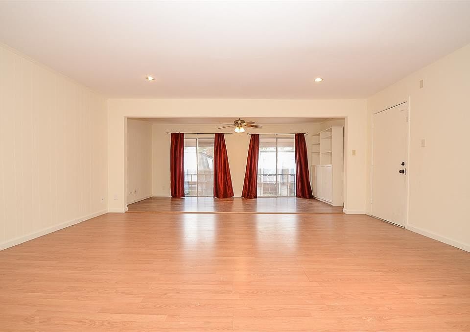 1st image of 12633 Memorial Dr APT 166