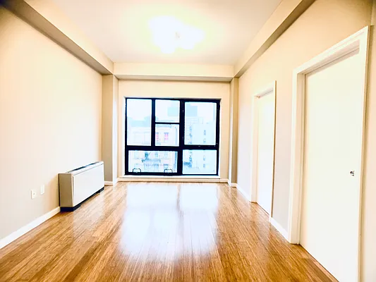 Rented by Bohemia Realty Group | media 20