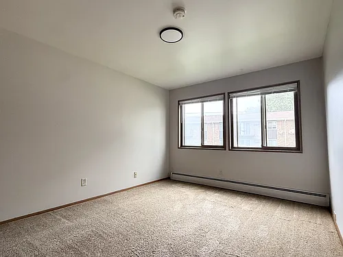 2080 Allen Blvd Photo 1