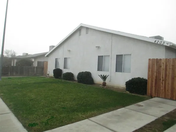 Manor St. 4203 #A & B, 4203 Manor St APT B, Bakersfield, CA 93308