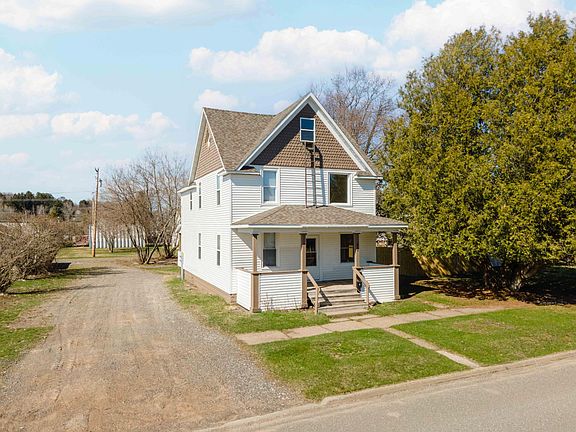 2nd image of 812 W Cayuga St