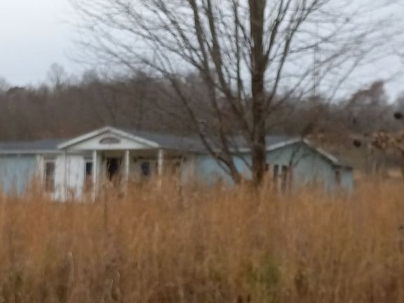 3rd image of 1761 Zion Ln
