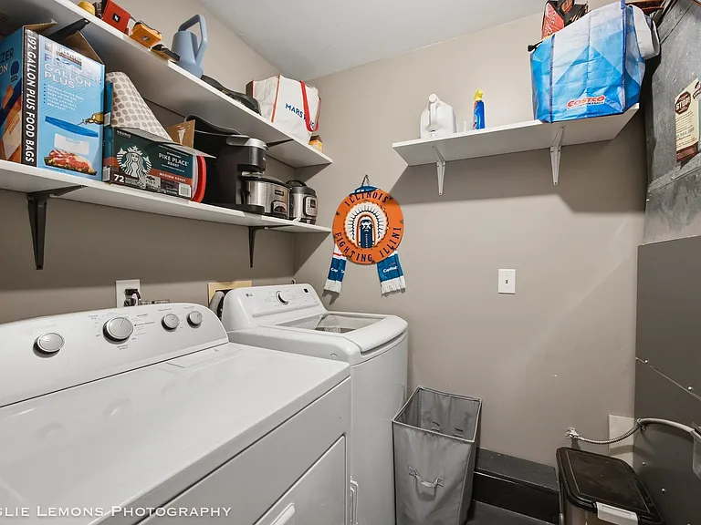 446 Valley Dr #201 — Photo 15