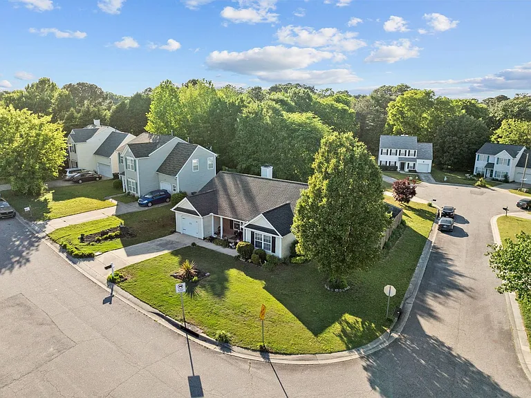 4109 Fawn Glen Dr — Photo 32
