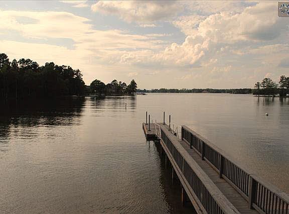2nd image of 858 Shelter Cove Ct