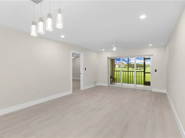 57 High Point CIR W #104, NAPLES, FL 34103