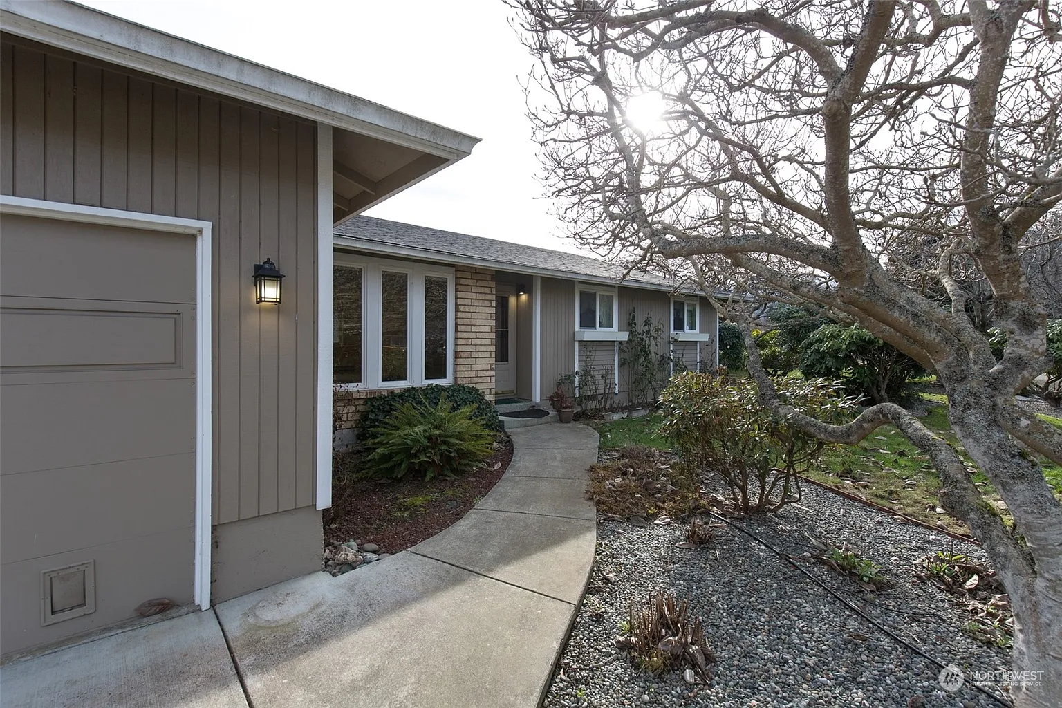 42 Morse Lane photo 1