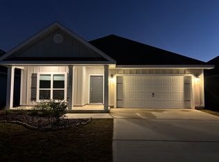 5780 Danbury Blvd, Milton, FL 32571