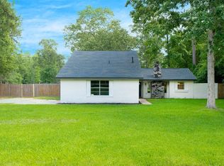 2719 Catacombs Dr, New Caney, TX 77357