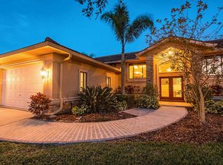 2007 N Pointe Alexis Dr, Tarpon Springs, FL 34689