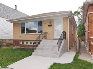 1517 Harvey Ave, Berwyn, IL 60402
