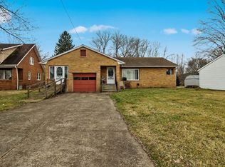 205 Morges Rd, Malvern, OH 44644